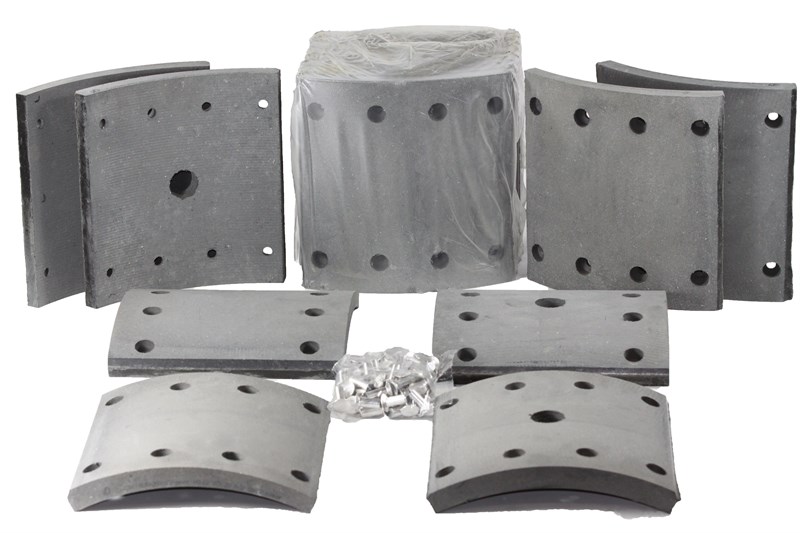 Рем. комплект тормозных накладок прицепы МАЗ (Сверл./расточен./с заклёпками/ширина 200мм./ к-т 8 шт.) (АККОР г. Набережные Челны) 9758-3501105-1