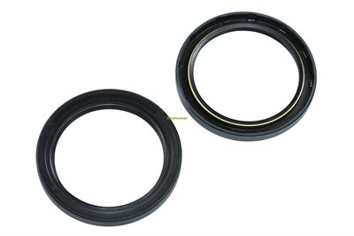 Сальник 92x120x12-2,2 а/м МАЗ переднией ступицы (чёрный с пружиной/NBR) ГОСТ 8752-79 Балаково 5335-3103038