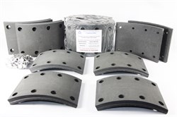 Рем. комплект тормозных накладок а/м КАМАЗ 53212,5511,5320 (Сверл./расточенные/с заклёпками/ширина 140мм./ к-т 8 шт. толст.+тон.) Тамбов АТИ 53212-3501105 к-т