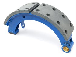 Колодка барабанного тормоза а/м ЗИЛ-131 (1шт.) с сухарём ширина 100 мм. АККОР 131-3501090