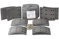 Рем. комплект тормозных накладок на ось: СЗАП L1 8т  (к-т 8 шт./сверл./расточ./с заклепками/ширина=150мм.) A0814/A0815