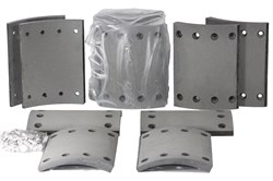 Рем. комплект тормозных накладок на ось: ЧМЗАП 314  (к-т 8 шт./ ширина 200 мм./сверл./расточ./с заклепками)  314-3502105-СР